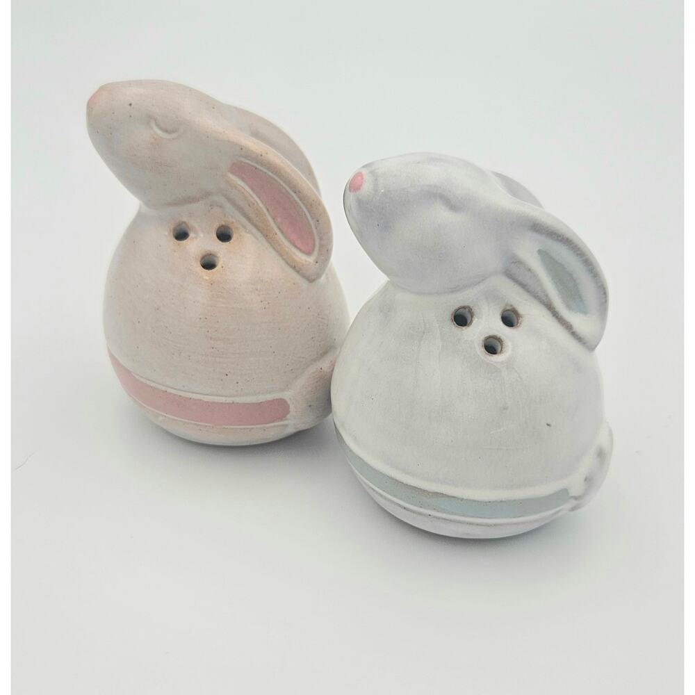 Bunny Salt and Pepper Shakers, Easter Decor, Spring Homeware, Table Decor